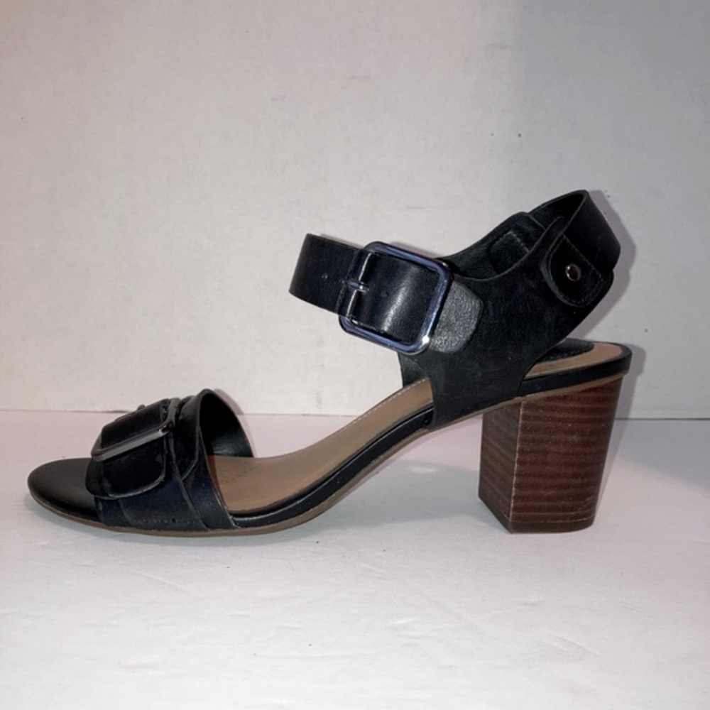 CLARKS Open Toe Strap 7.5M Sandals Block Heels